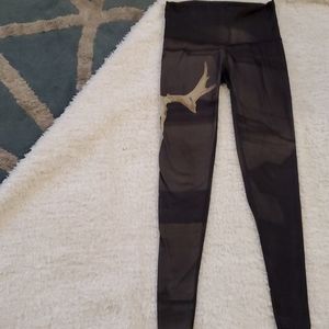 Teeki leggings